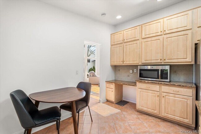 Building Photo - 6A Dickel Rd