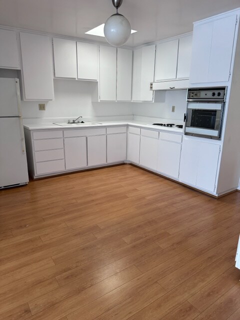 Building Photo - 440 Hayworth Ave