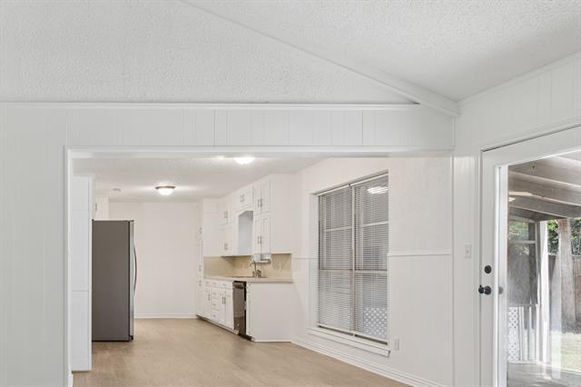Building Photo - 7829 Noneman Dr