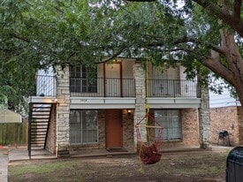 Building Photo - 1804 Romack Ct