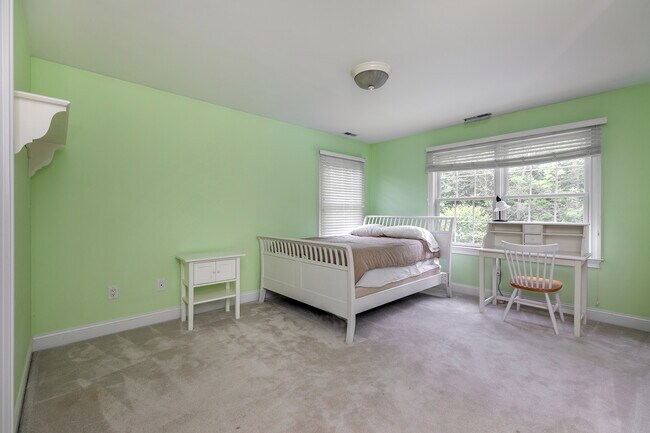 Building Photo - 15 Logging Trail Ln