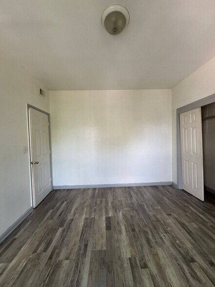 Building Photo - 47 Milford Ave