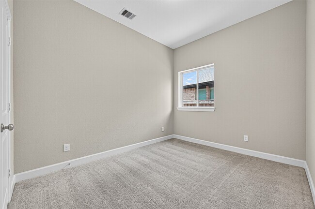 Building Photo - 20742 Via Casa Linda Dr