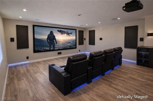 Building Photo - 927 Via Canale Dr