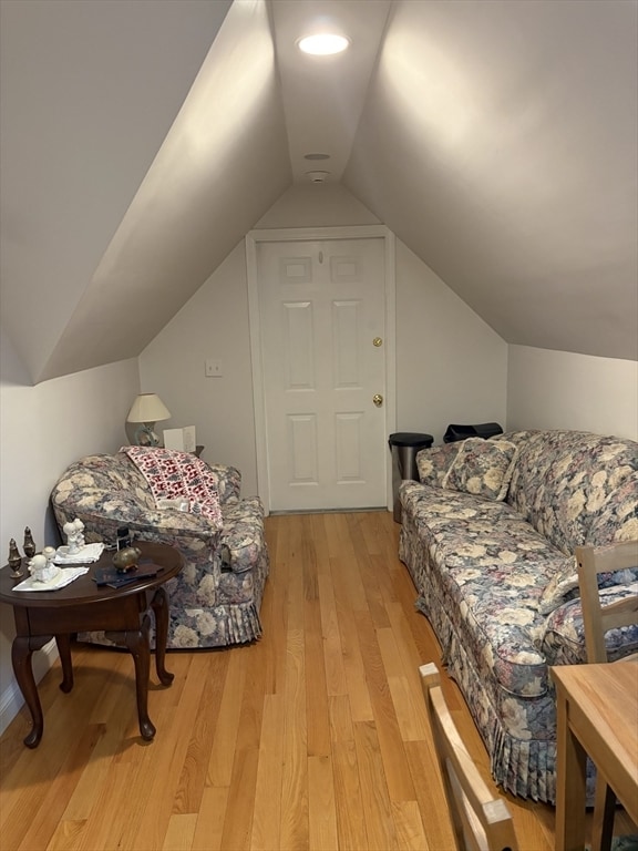 Building Photo - 290 Adams St