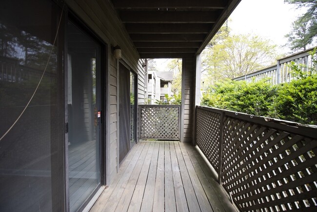 Building Photo - Charming 2-Bedroom, 2-Bath Home in Village...