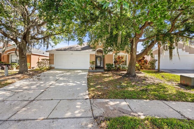 Building Photo - 3145 Stonehurst Cir