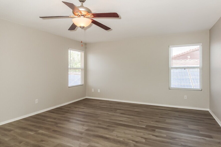 Building Photo - 13181 N Deergrass Dr
