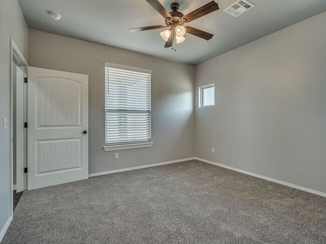 Building Photo - Brand New Senior Living Community!!