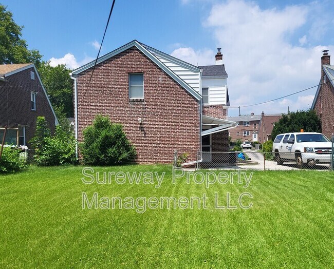Building Photo - 710 Braxton Rd