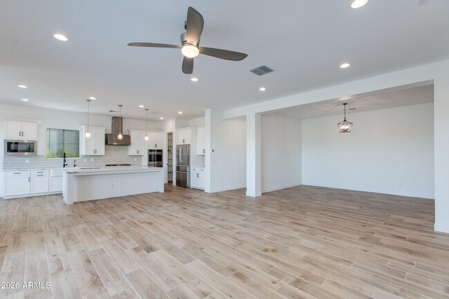 Building Photo - 18888 E Apricot Ln