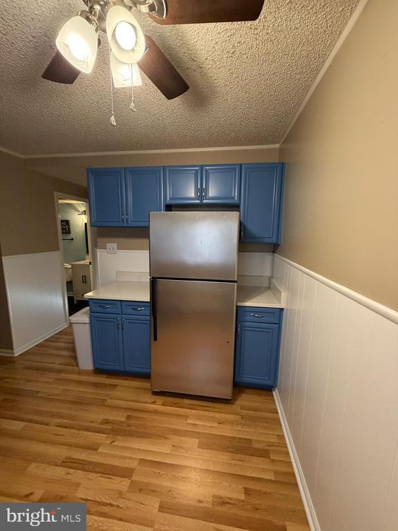 Building Photo - 218 Moore Dr