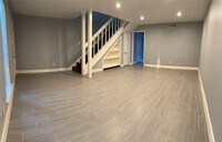 Building Photo - 2515 Oak Hill Dr