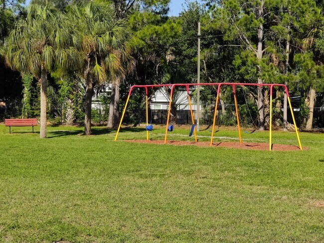 Building Photo - 4220 La Dega Ct