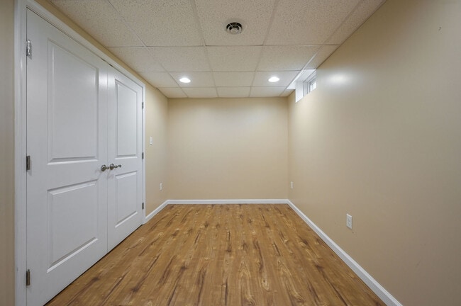 Building Photo - 463 Quail Landing Cir