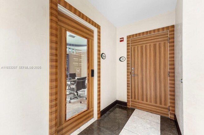 Building Photo - 253 NE 2nd St