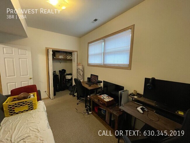 Building Photo - 1423 W Cortez-2