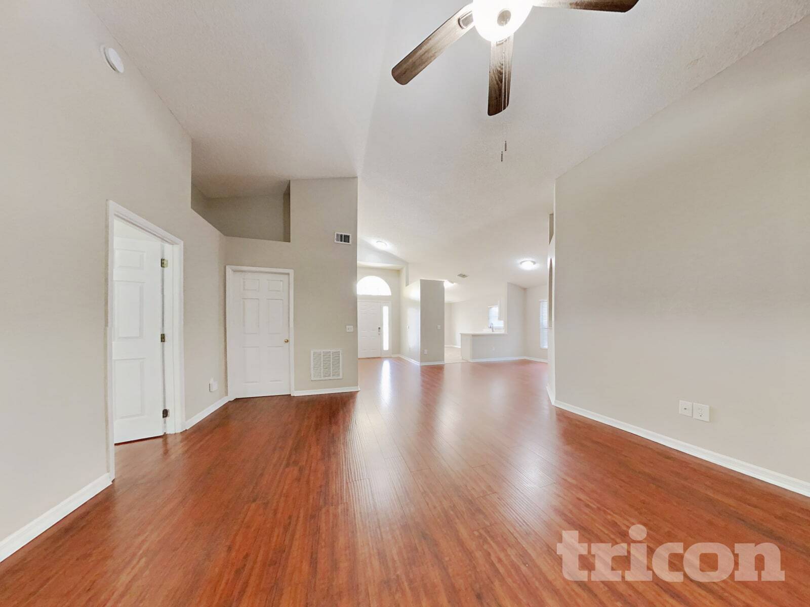 Building Photo - 545 Randon Terrace