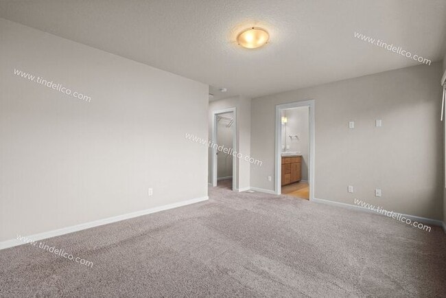 Building Photo - Modern 3-Bedroom Home with Spacious Bonus Room in Desirable Happy Valley!