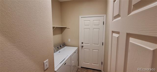 Building Photo - 3645 Desert Ridge Cir