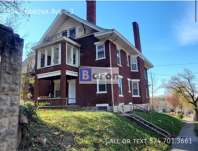 Building Photo - 3442 Larona Ave