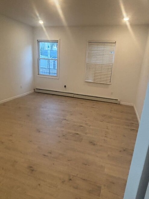 Building Photo - 155 16th Ave