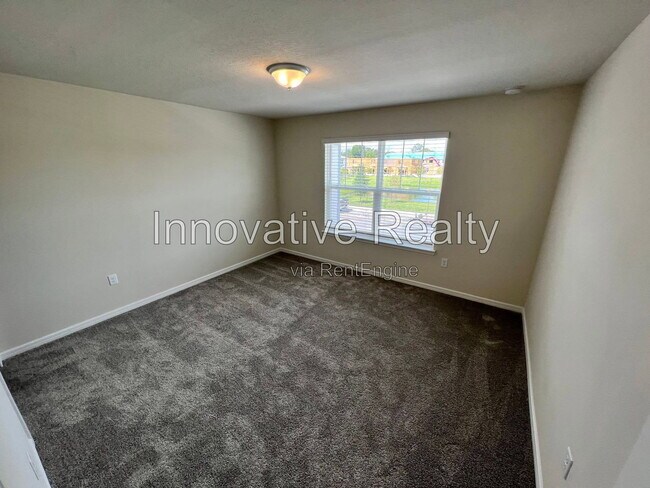 Building Photo - 2895 Clever Ln
