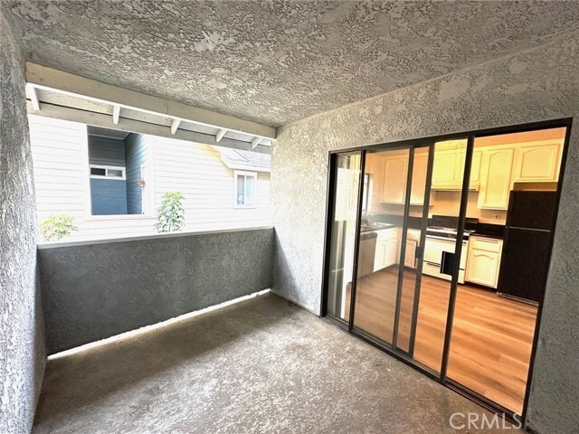 Building Photo - 950 10th St