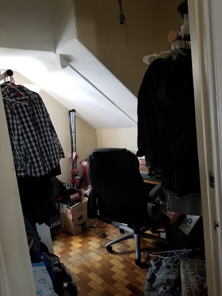 Building Photo - 46 South St