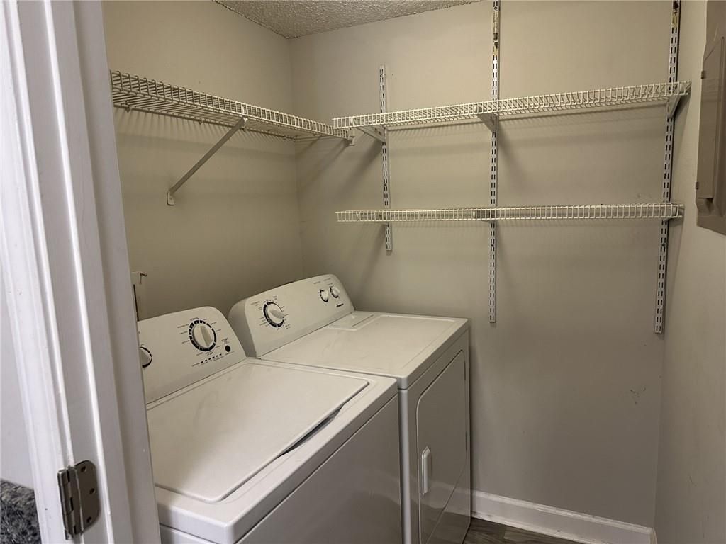 Building Photo - 1705 Wingate Way