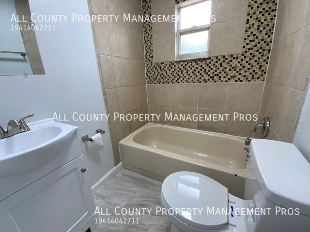 Building Photo - 3009 Goodrich Ave