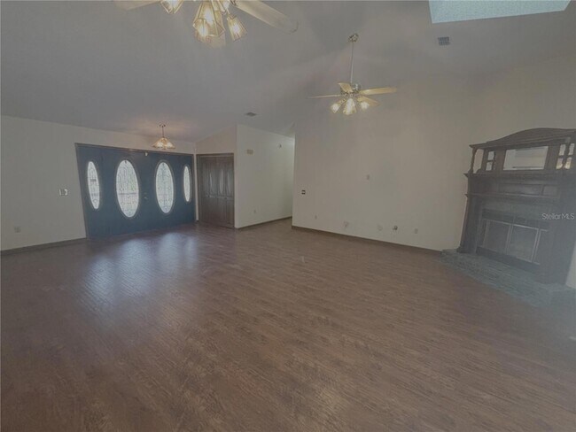 Building Photo - 6520 W Candier Ct