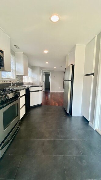 Building Photo - 450 S Fulton Ave