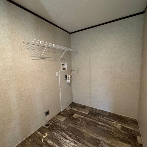 Building Photo - 509 W Terry Dr