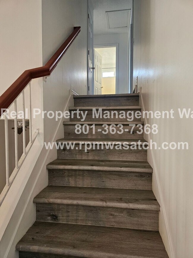 Building Photo - Perfect Multi Level home in West Vally City Utah