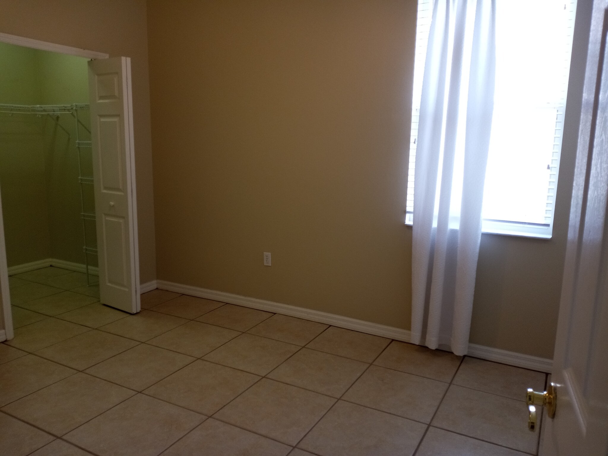 Building Photo - 6506 Waters Edge Way