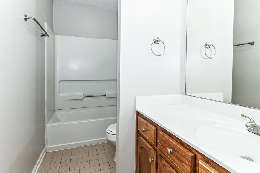 Building Photo - 7772 Stacey Dr