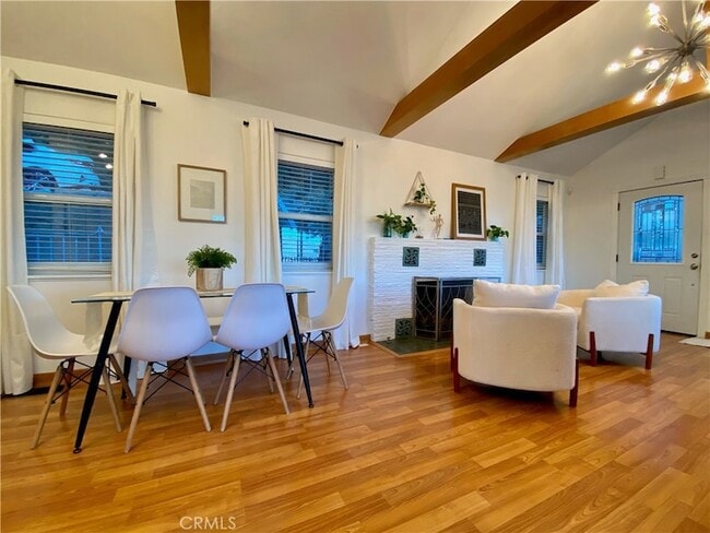 Building Photo - 23870 Lakeview Dr