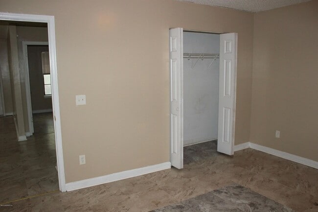 Building Photo - 6310 Delacy Rd