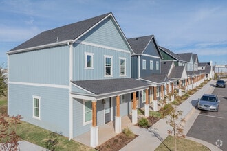 Building Photo - Magnolia Row