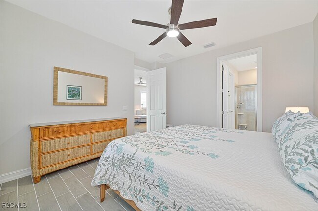 Building Photo - 43784 Sparrow Dr