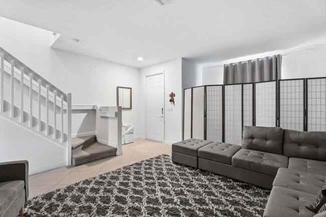 Building Photo - 5313 Ashley River Rd