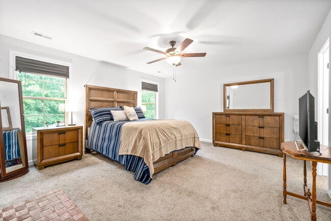 Building Photo - 1082 Winesap Rd