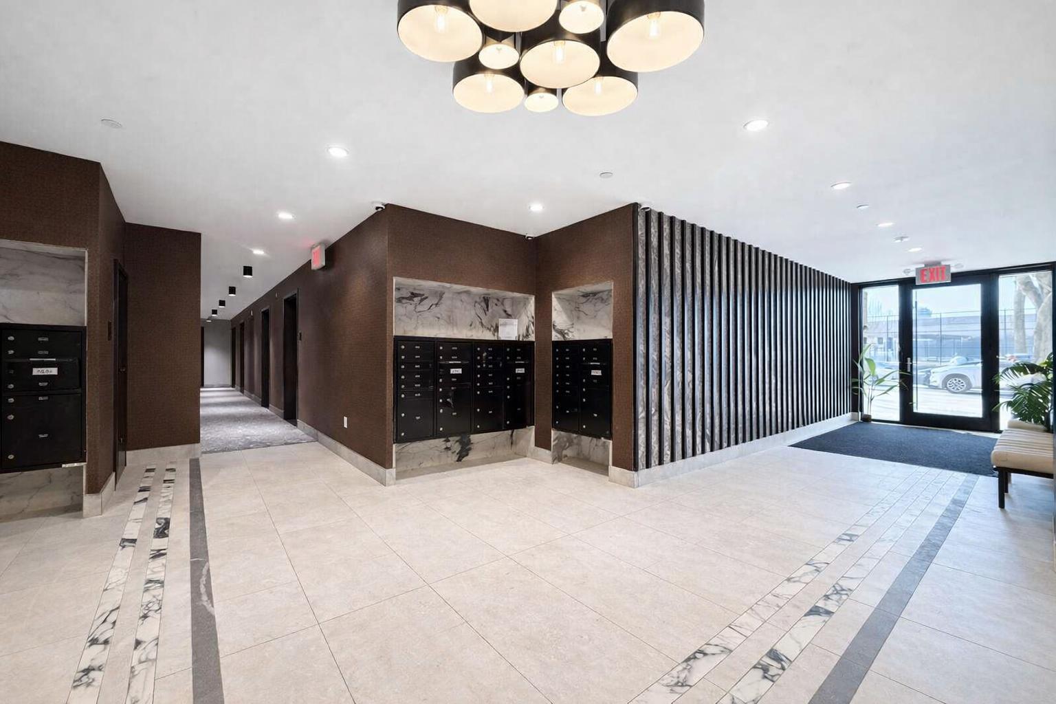 Building Photo - 91 Bruckner Blvd