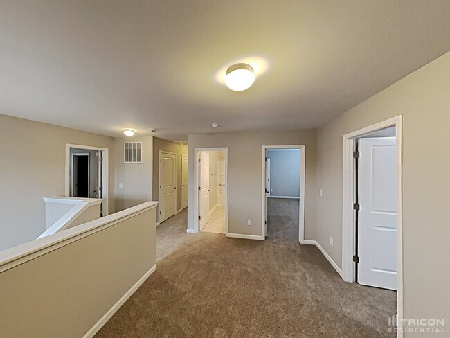 Building Photo - 5148 Red Poll Dr