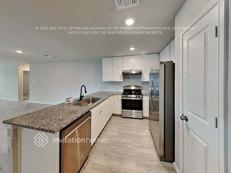 Building Photo - 7322 Adaja Riv