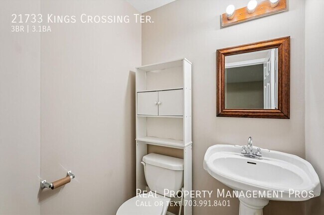 Building Photo - 21733 Kings Crossing Terrace