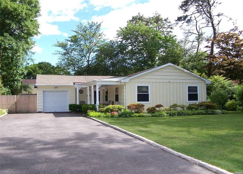 Primary Photo - 50 Ranch Dr
