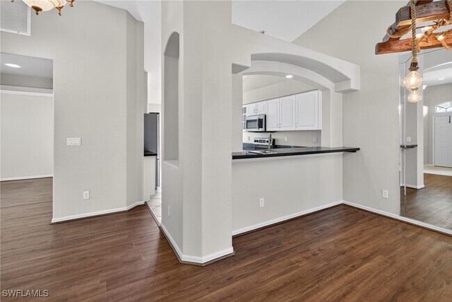 Building Photo - 8480 Ibis Cove Cir