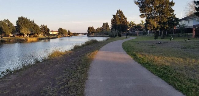 Building Photo - 3482 Chablis Dr